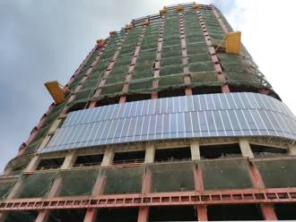 快訊》台北車站雙子星大樓火警 工地16樓黑煙竄天