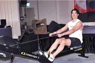 锦荣情断蔡依林9年现身了！尷尬坦承「没听她新歌」感情近况曝光