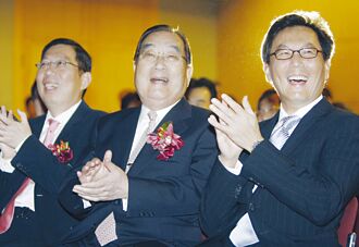 富邦集團董事長蔡明忠：追隨父親 用大愛經營事業