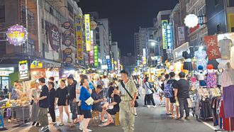 夜市券遭拒收 高市府挨批失职
