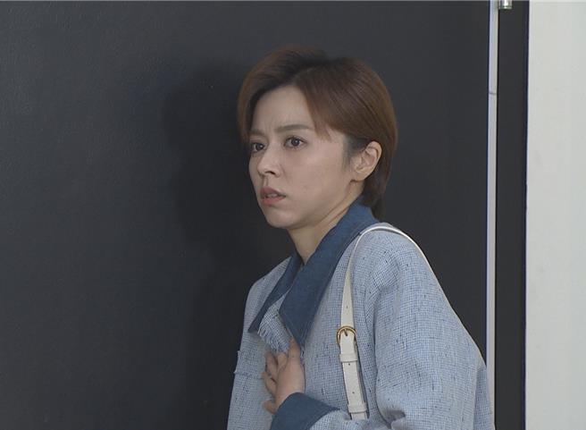 王瞳飾演的孟婷展開復仇計劃。（民視提供）