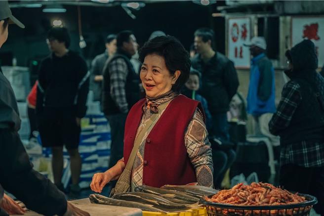 陳淑芳憑電影《孤味》中的精湛演技，榮登金馬影后。（金馬提供）