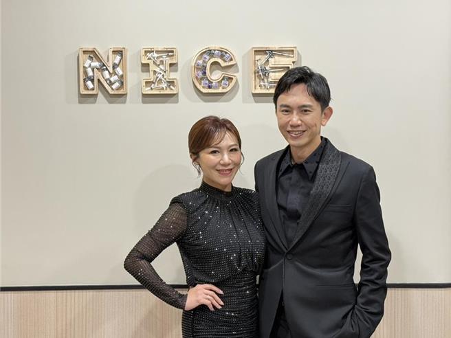 佩甄（左）和王祚軒結婚17年感情甜蜜。（資料照片）