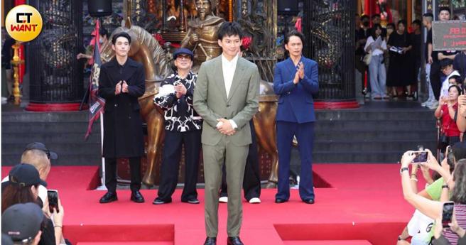 吳念軒首次加入角頭演員群，在《角頭－鬥陣欸》有關鍵戲份。（圖／侯世駿攝）