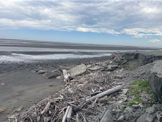 颱風接連來襲 雲林縣漂流木撿拾公告即刻失效