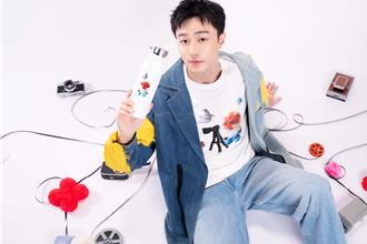 高雄电影节影展大使曝光！ 施柏宇700张照片拍到脚抽筋