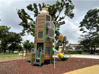 屏東忠孝公園僅1座溜滑梯還限齡 家長喊：5歲以下玩什麼？