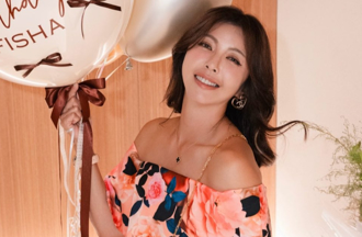 甜心主播裸照被外流！遇闺密哭诉「胸部很黑」她自拍安慰完了