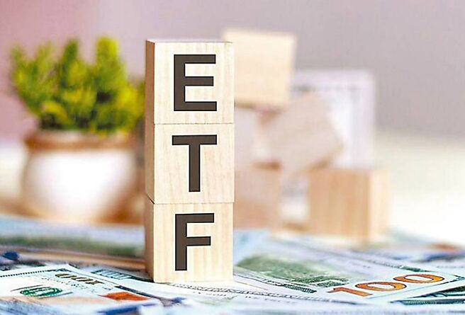 分享AI趨勢成長動能、兼顧分散波動風險，凱基美國Top股債平衡（00980T），是值得留意的投資方向。圖／freepik