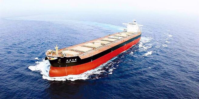 裕民航运累计上半年税后纯益8.76亿元、年减60.2％，EPS为1.04元。图／本报资料照片