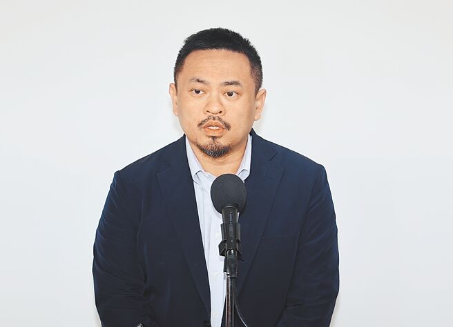 劳动部长洪申翰昨日发文指出，受关税衝击影响的劳工人数，已从4月时的12万人，降为目前评估的4.2万人。（本报资料照片）