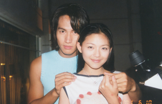 言承旭赴金寶山弔唁大S！駐足13分鐘當場落淚