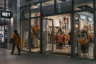 本土平價服飾「外國客瘋搶」 美女主播驚：台灣人秘密被曝光