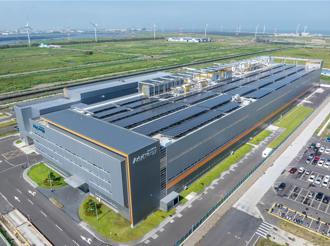 碳排降低 25％！台塑新智能全台最大電芯廠獲黃金級綠建築認證
