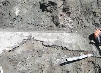 楊柳颱風釀災！中橫薛家場路段路基缺口 限重通行