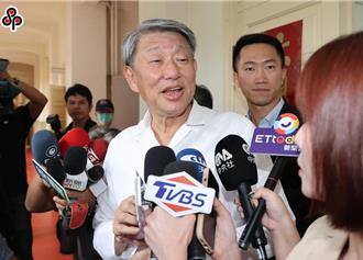 郭智輝「快樂在一起3小時」？ 經濟部反擊侯漢廷撂重話