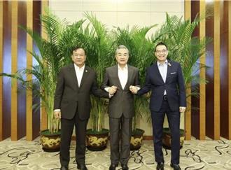 中柬泰外长茶叙  柬泰重申：愿积极落实停火协议