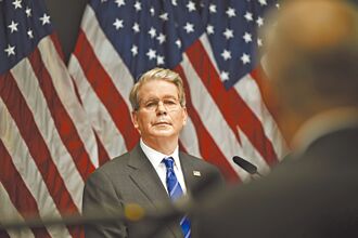 「不會強迫美企業購買英特爾晶片」 貝森特曝政府入股重要目的