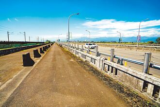 拆不拆蘭陽舊橋 中央槓地方