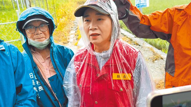 經濟部長郭智輝一句「拿掉核三敦親睦鄰費」惹議，屏東縣長周春米13日表示，請郭部長將心比心，謙卑以對。（謝佳潾攝）