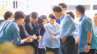 卓點名盧秀燕「開會不是來創造聲量」  李明璇怒嗆：愧對職責