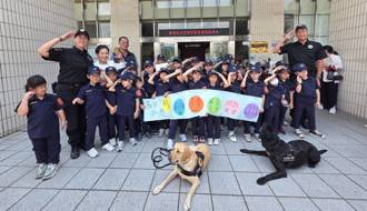 小小柯南出动超级嗨 乌日警携手宫庙办探索营