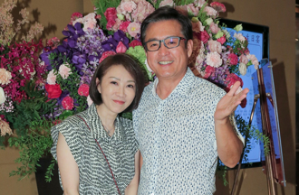 妙喻和檢場30年婚姻狀態　李翊君甜笑曝現況「很舒服」