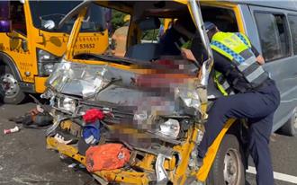 嘉義民和國中棒球隊廂型車撞工程車　8人受傷送醫