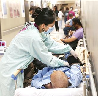 護理人力回流僅一半 工會開嗆：不要一天到晚搞大罷免