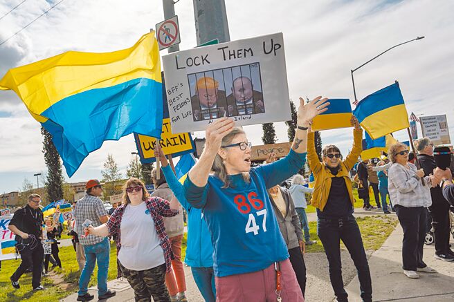 川普重申乌克兰需在领土上让步，然而泽伦斯基明确拒绝。图／美联社