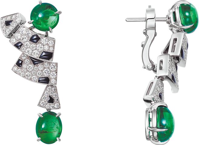 卡地亚PANTHERE OBSERVATRICE耳环。（CARTIER提供）