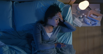 晚餐多吃蔬果改善失眠 医：高脂、高糖打乱生理时钟