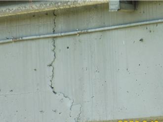 新生高架桥惊现裂缝？影片疯传引恐慌 新工处急回应