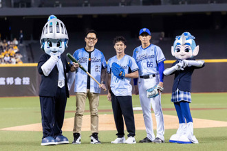 台灣大「悍將中學主題日」 2天湧近6萬人應援　球迷嗨翻大巨蛋