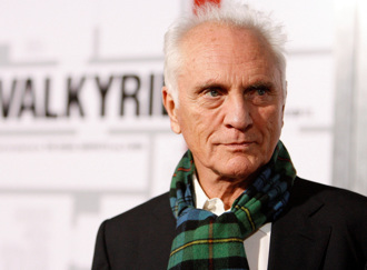 《超人》大反派「薩德將軍」離世！  泰倫斯史丹普享壽87歲