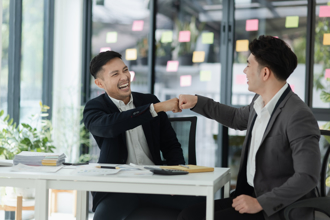 入秋「天德星」加持！4生肖職場靠貴人翻紅