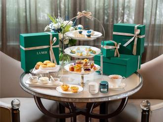 台北文华东方 X 海洋拉娜「蔚蓝金萃」联名下午茶开订