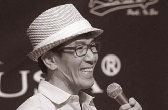 78歲歌手因肺炎離世！罹患「失智症、胰臟癌」 晚年多病纏身