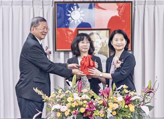 高雄國際航空站「換帥」！迎來全台甲等機場首位女主任