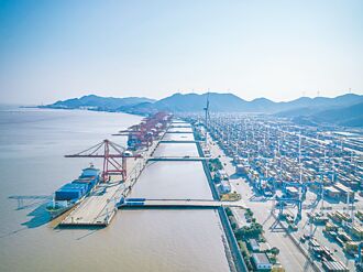 陸全球航運路線轉向