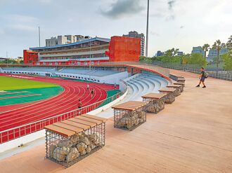 高雄 中正體育場整建工程 缺失多