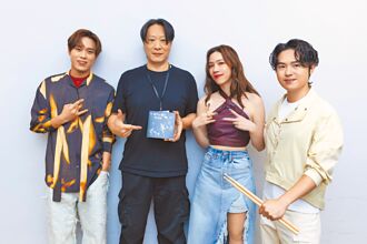 犬青亏唱3首就喘云安自清很持久