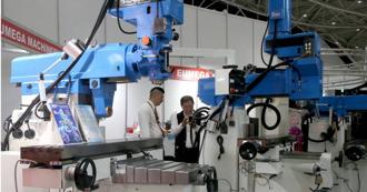 紡織疊加稅率最高40％！受害族群一次看 業者淚「只能轉行」