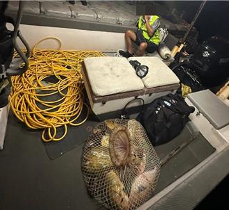 澎湖非法捕魚橫行   海洋志工隊跟監暗夜出擊成功