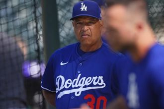 MLB》道奇检讨败战 总教练点名赫南德兹「右外野防守应改进」