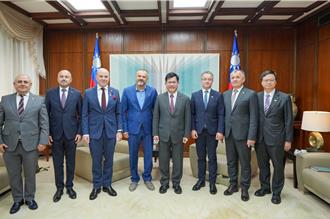 接見羅馬尼亞國會訪團  林佳龍：盼ICT、半導體深化合作