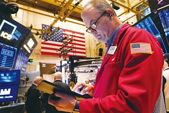 新興亞股買賣互見 韓國最吸金