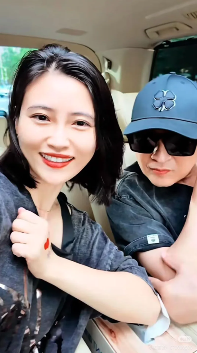 Jane的父母不反对女儿跟马景涛交往。(图/小红书)