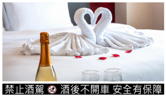 台北凱撒七夕限時開箱 愛心天鵝映照大正浪漫醞釀都市戀曲