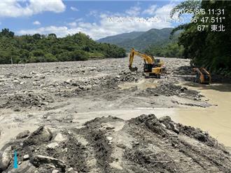 高雄甲仙豪雨釀堰塞湖威脅下游 林業署、水保署急清堵塞點